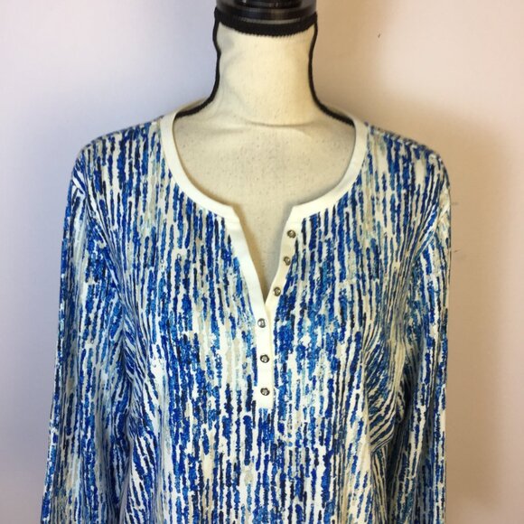 Karen Scott Blouse Shirt Top Sz PXL Womans Petite Blue White Printed 3/4 Sleeve - Picture 10 of 13